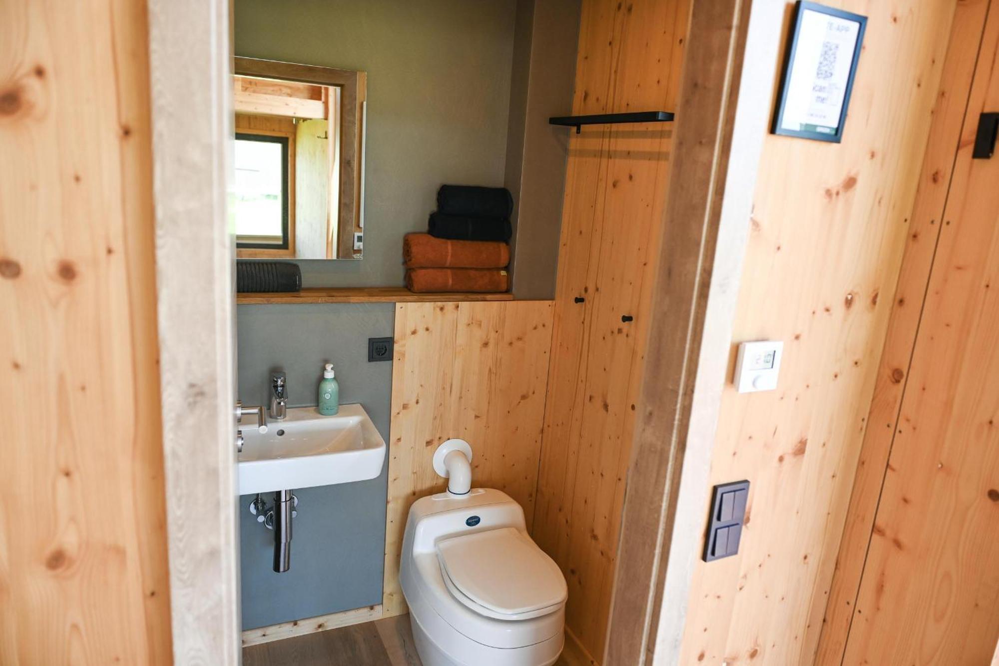 Tiny House Nature 16 Zur Meerseite - Green Tiny Village Harlesiel 卡罗利嫩西尔 外观 照片